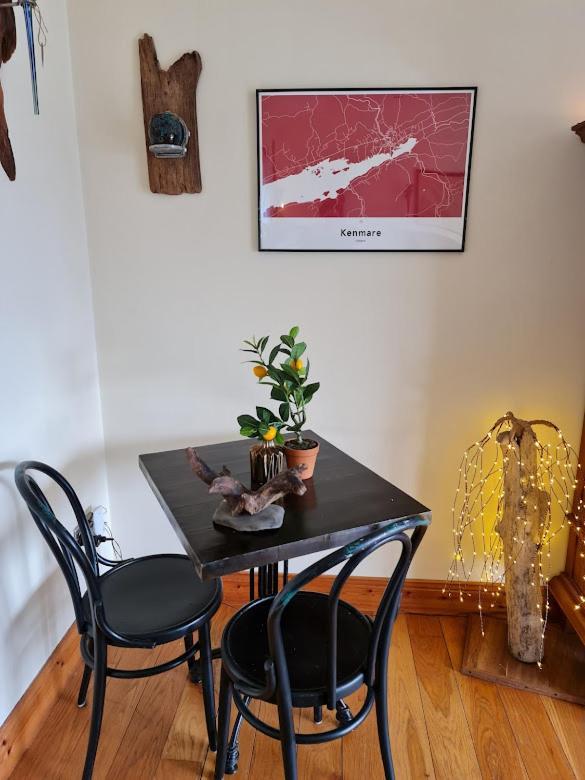 Kenmare Driftwood Bed & Breakfast Bagian luar foto