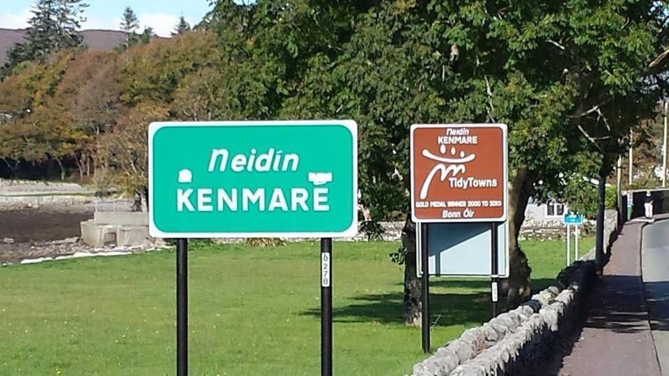 Kenmare Driftwood Bed & Breakfast Bagian luar foto